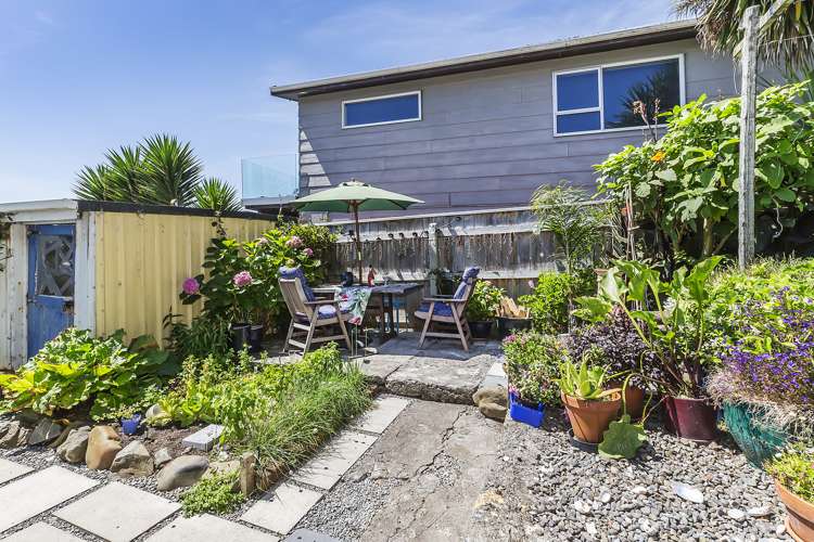 8 Ocean Parade Pukerua Bay_17