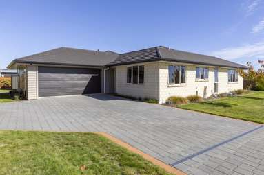 4 Tuhua Close_2