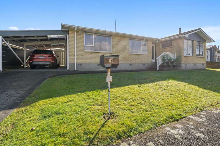 45 Pasadena Crescent Totara Park_11