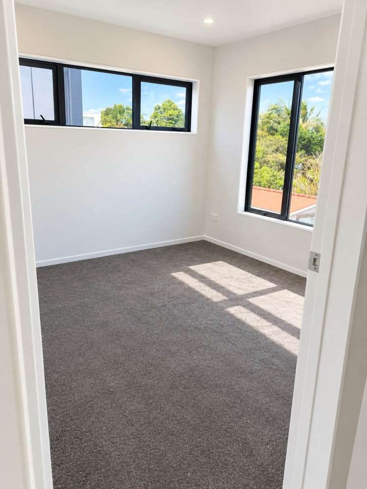 Lot 2/20 Greenmeadows Avenue_4