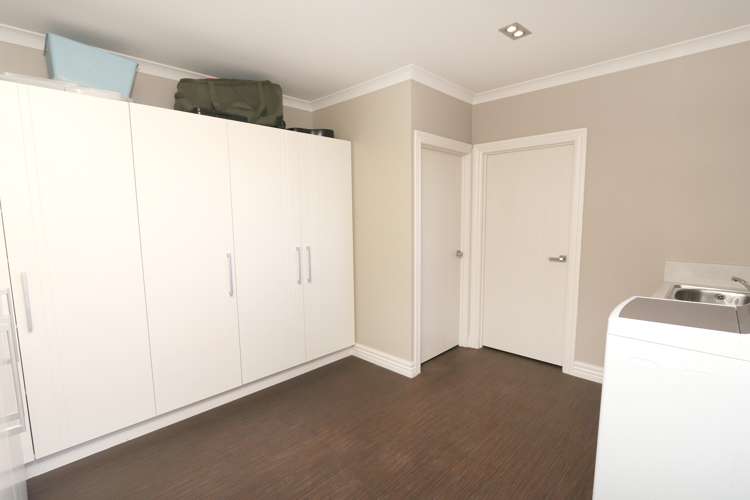 141 Milton Road South Elgin_13