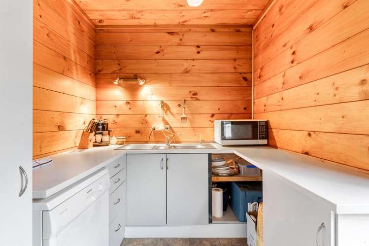 25 Reynolds Place Torbay_8