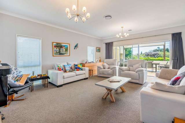 81 Oriental Parade Papamoa Beach_4