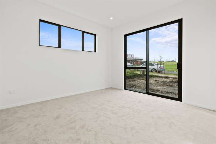 7 Seagreen Avenue Rosehill_11