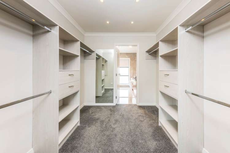 29 Casheltown Way Flat Bush_20