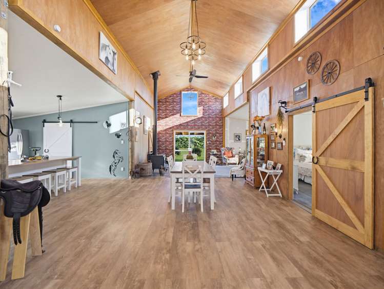 649 Birch Hill Road_4