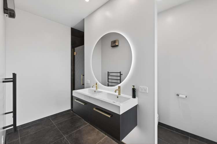 8 Picadilly Avenue Casebrook_13