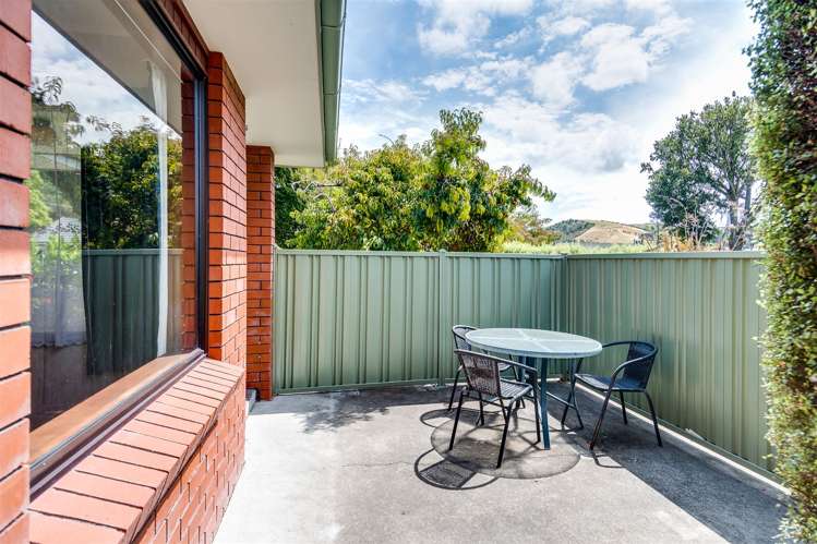 1 Lowther Place Taradale_12