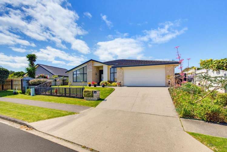143 Milne Drive Paraparaumu_34
