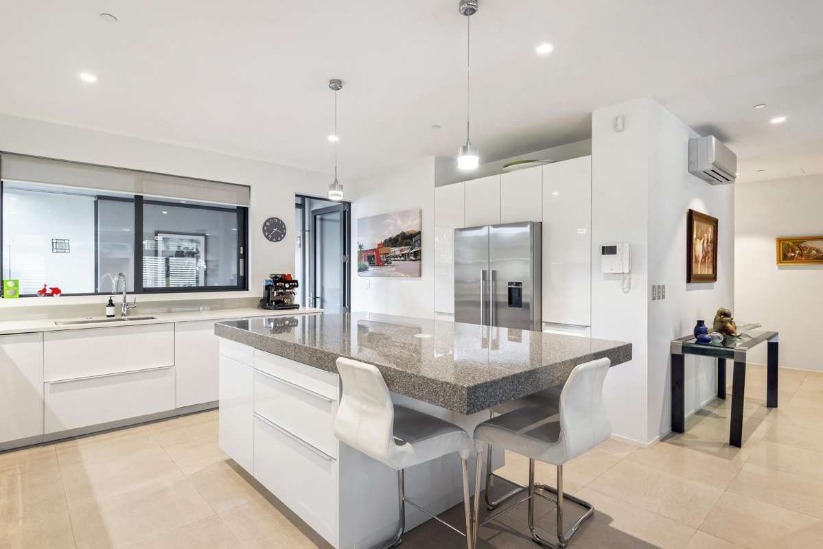 1/107 Jervois Road_3