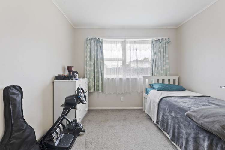 5 Rainbow Place Wattle Downs_6