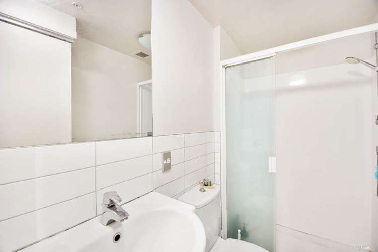 6j/208 Hobson Street Auckland Central_7