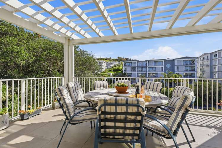 37 Parkside Drive Orewa_23