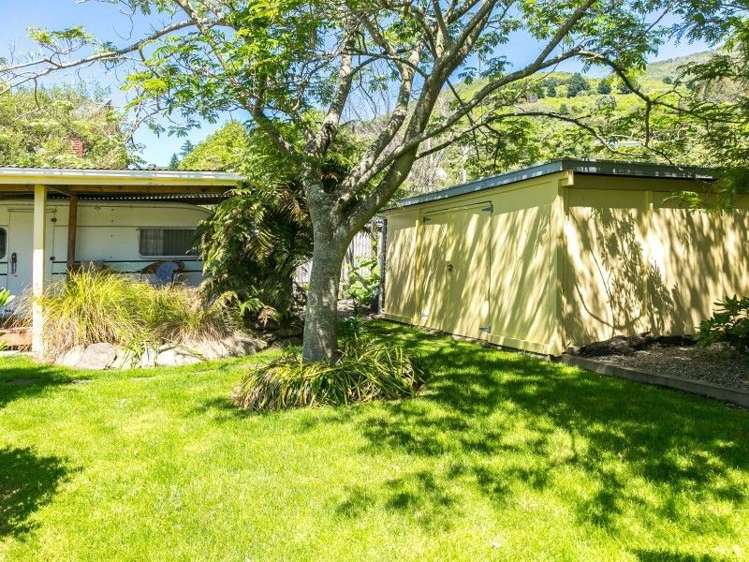 9 Thompson Place Anakiwa and Surrounds_13