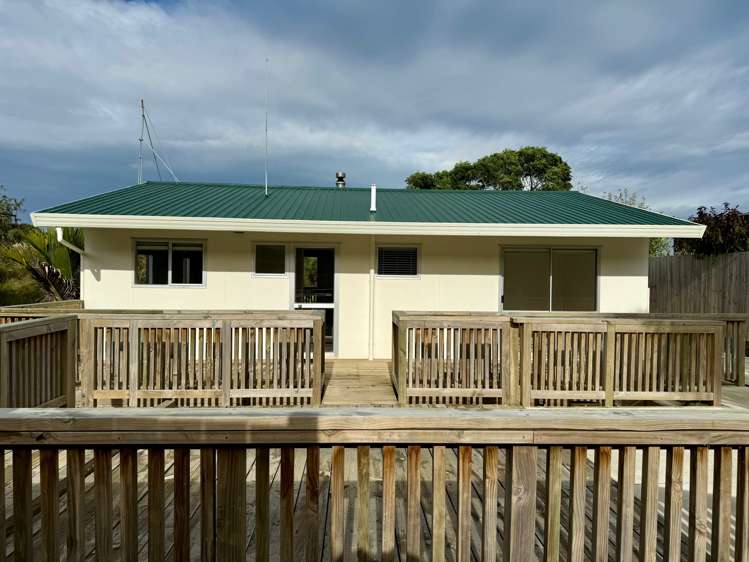 7B Rose Street Raglan_32