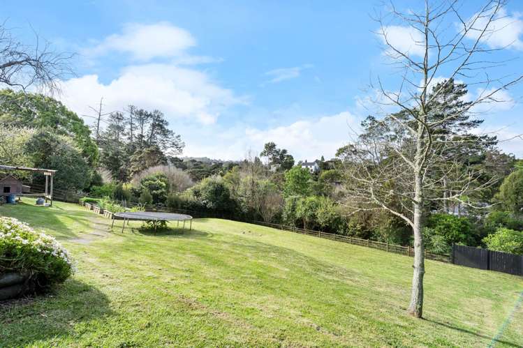 22 Windfall Grove Greenhithe_25