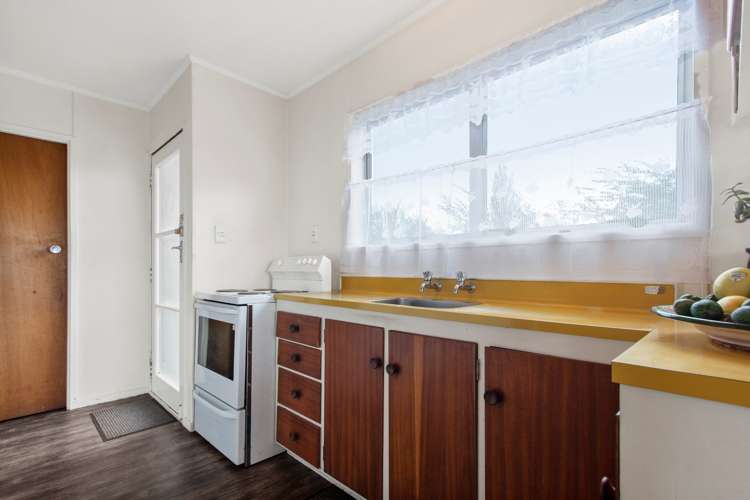 28 Kelman Road Kelston_6