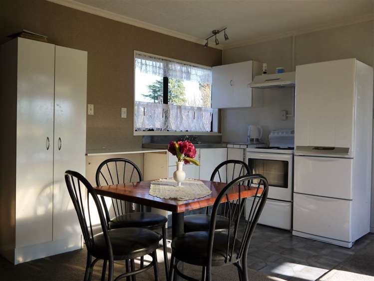 5 Domain Road Ettrick_7