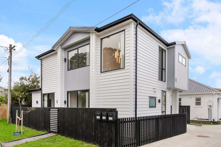 14A Tory Street Mt Roskill_22