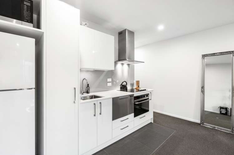 13/17 Warwick Street Richmond_12