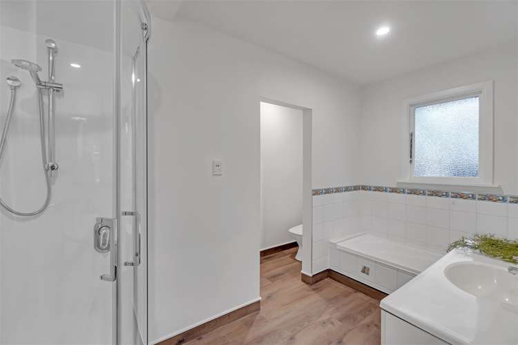 102 Bassett Street Burwood_15