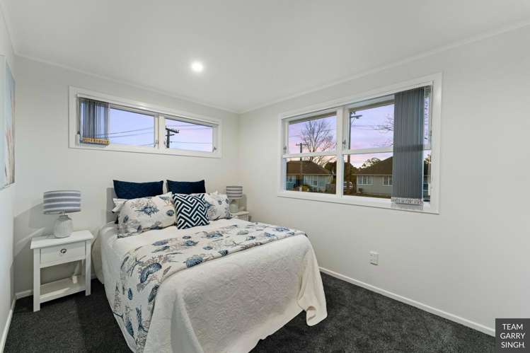 34 Antrim Crescent Otara_13