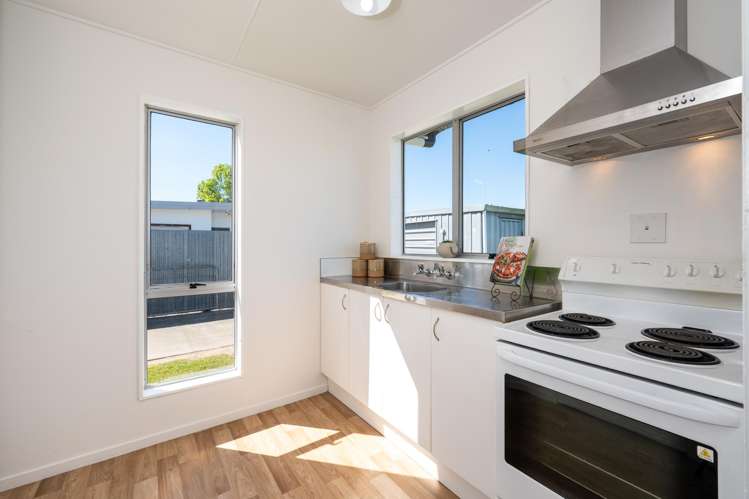 3 Kirkcaldy Crescent Flaxmere_8