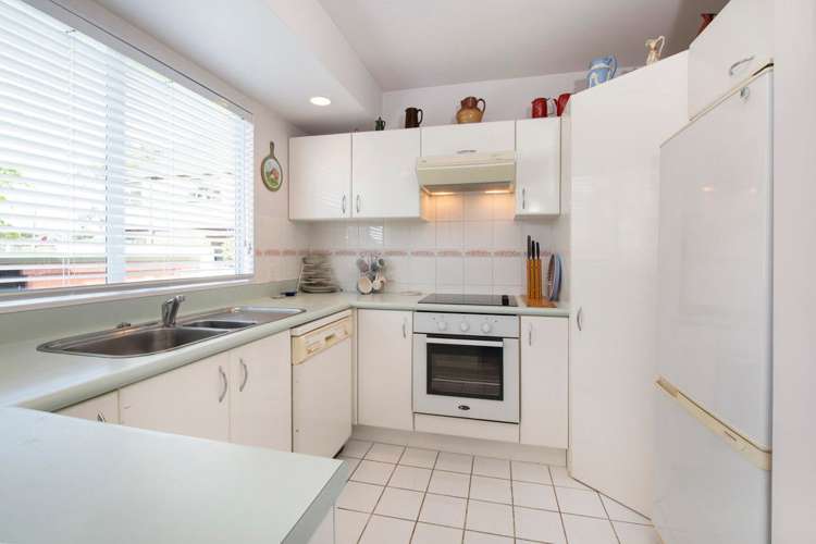 6/50 Cook Street Howick_15