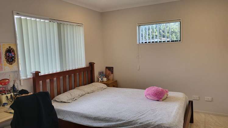 13 Yang Place Papakura_12