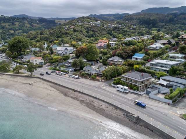 3b Beach Road Akaroa_1