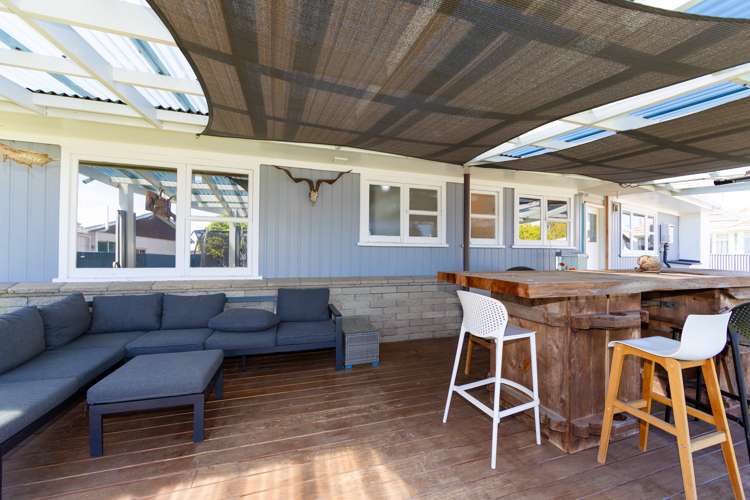 605 Collinge Road Mayfair_12