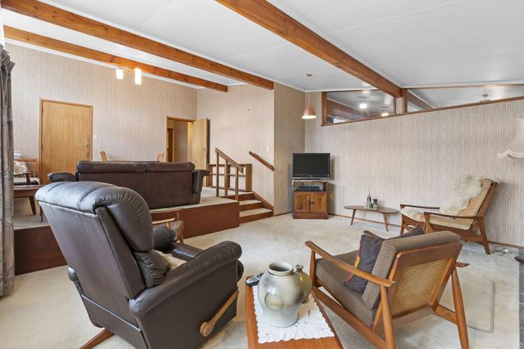 8 Henare Street West End_8