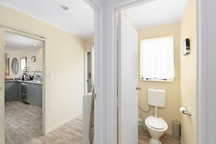 6 Milne Place Merrilands_13