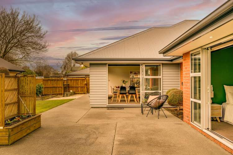 6 Mimosa Lane Yaldhurst_24