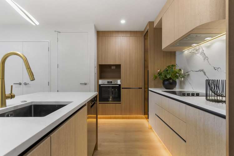 4/49 Stredwick Drive Torbay_12