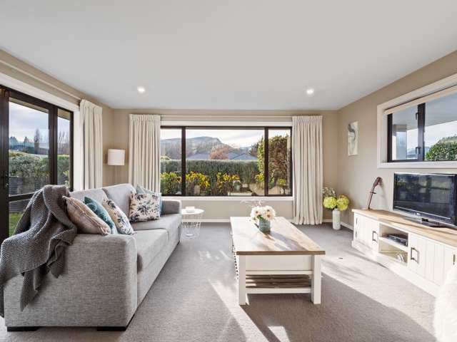 1 Manorburn Place Dalefield/Wakatipu Basin_3