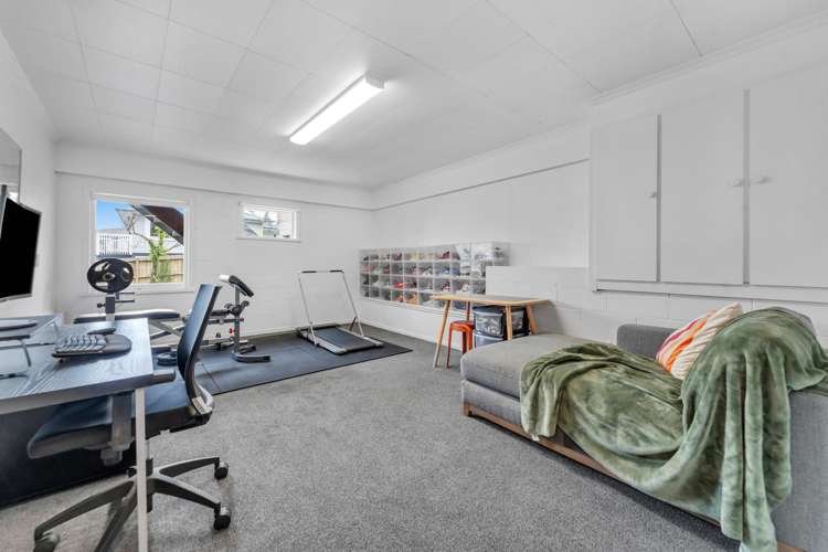 2/86 Archers Road Glenfield_8