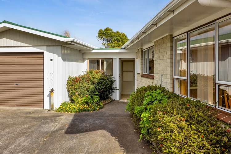 84 Domett Street Opunake_2