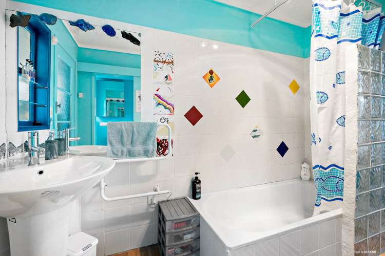 238 Maunsell Road Port Waikato_9