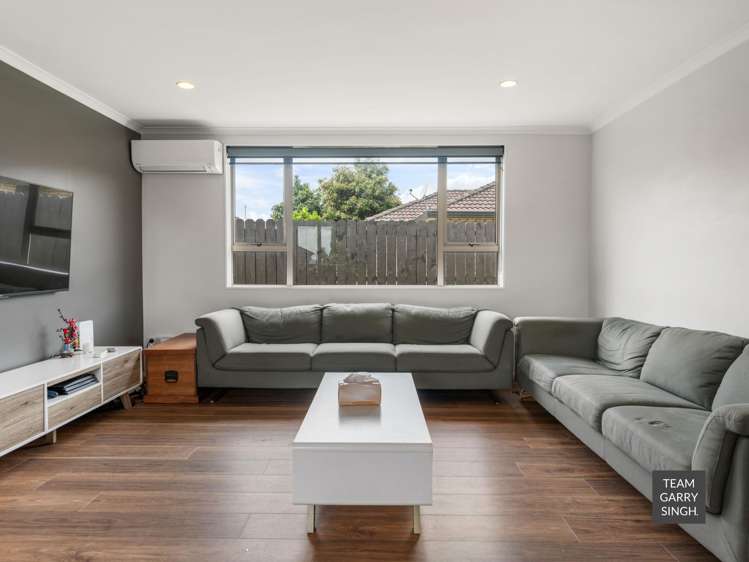 6 Takatu Place Takanini_4