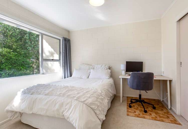 2/72 Cockayne Crescent Sunnynook_8