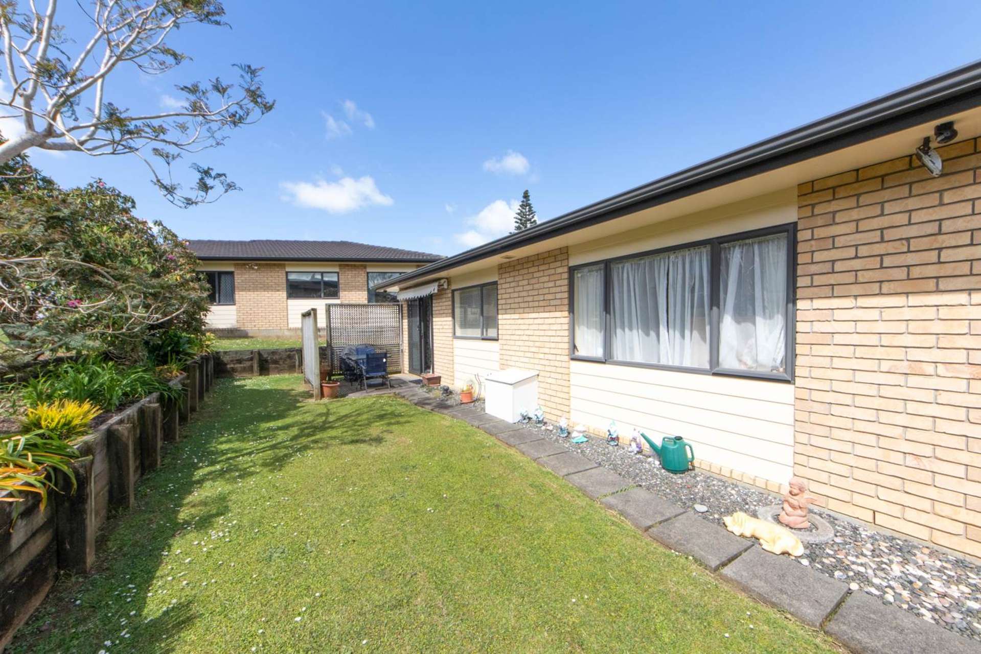 38/197 Royal Road Massey_0