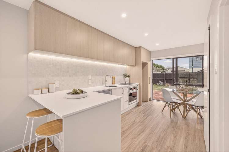 2/22 Marine Parade North New Brighton_6