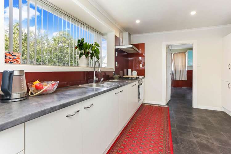 38 Boyce Avenue Mount Roskill_8