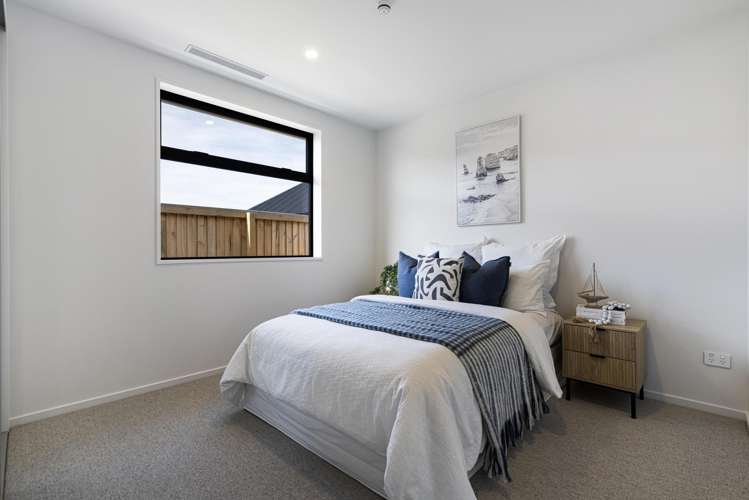 6 Flight Close Rolleston_11