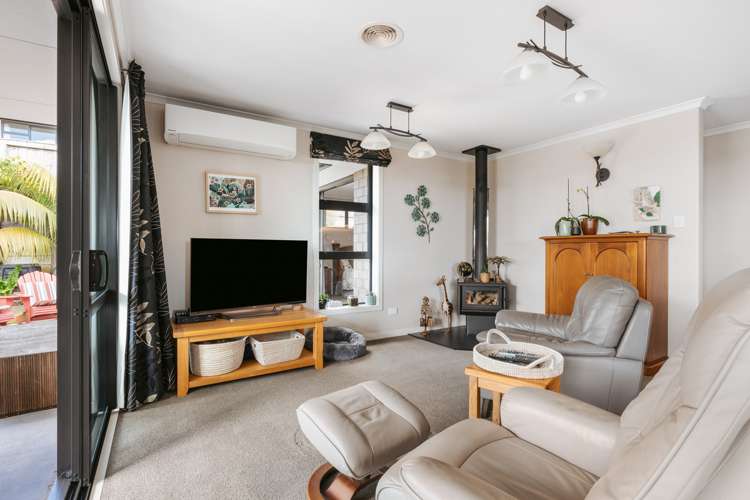 13 Island View Heights Coastlands_6