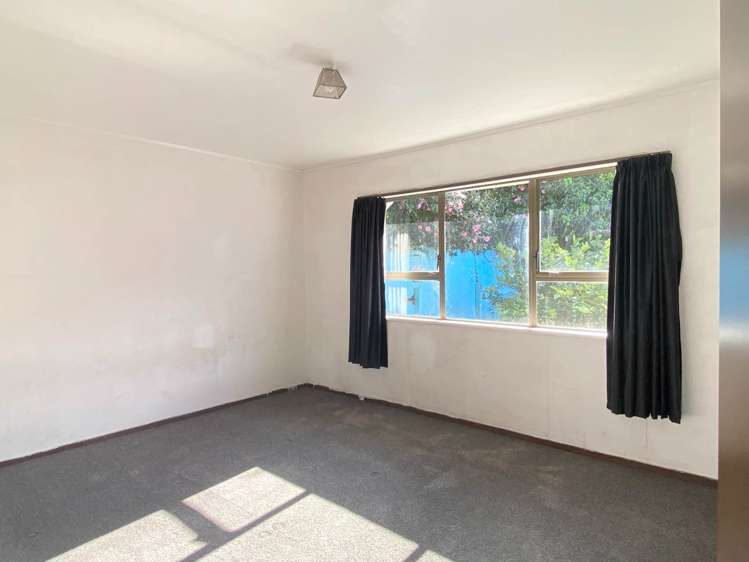 2/48 Russell Road Manurewa_8