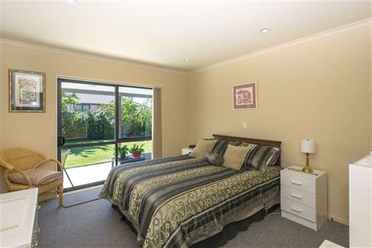 23 Avening Close Blenheim Central_12