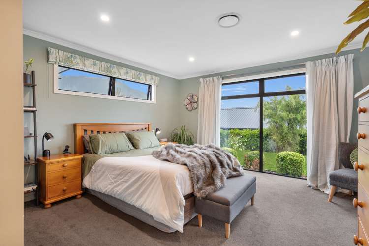 24 Huntaway Close Stoke_10