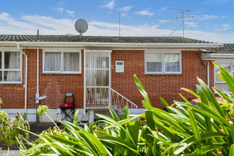 4/54 Sale Street Cockle Bay_9